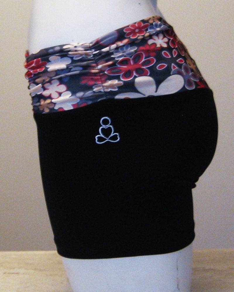 Fashionista yoga shorts, Hot yoga shorts